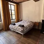 Maison Intra Muros