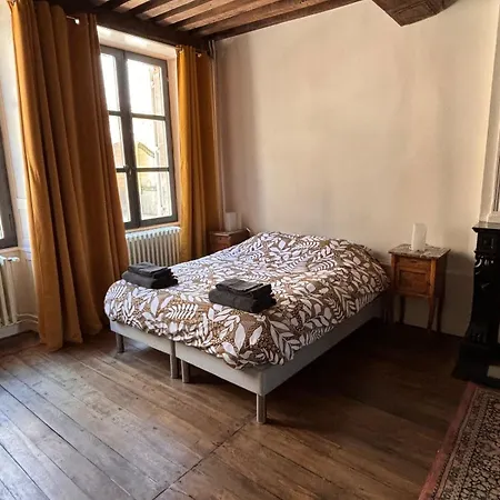 Maison Intra Muros