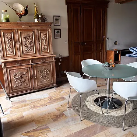 Maison Intra Muros
